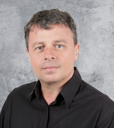 Роман Дубровин
